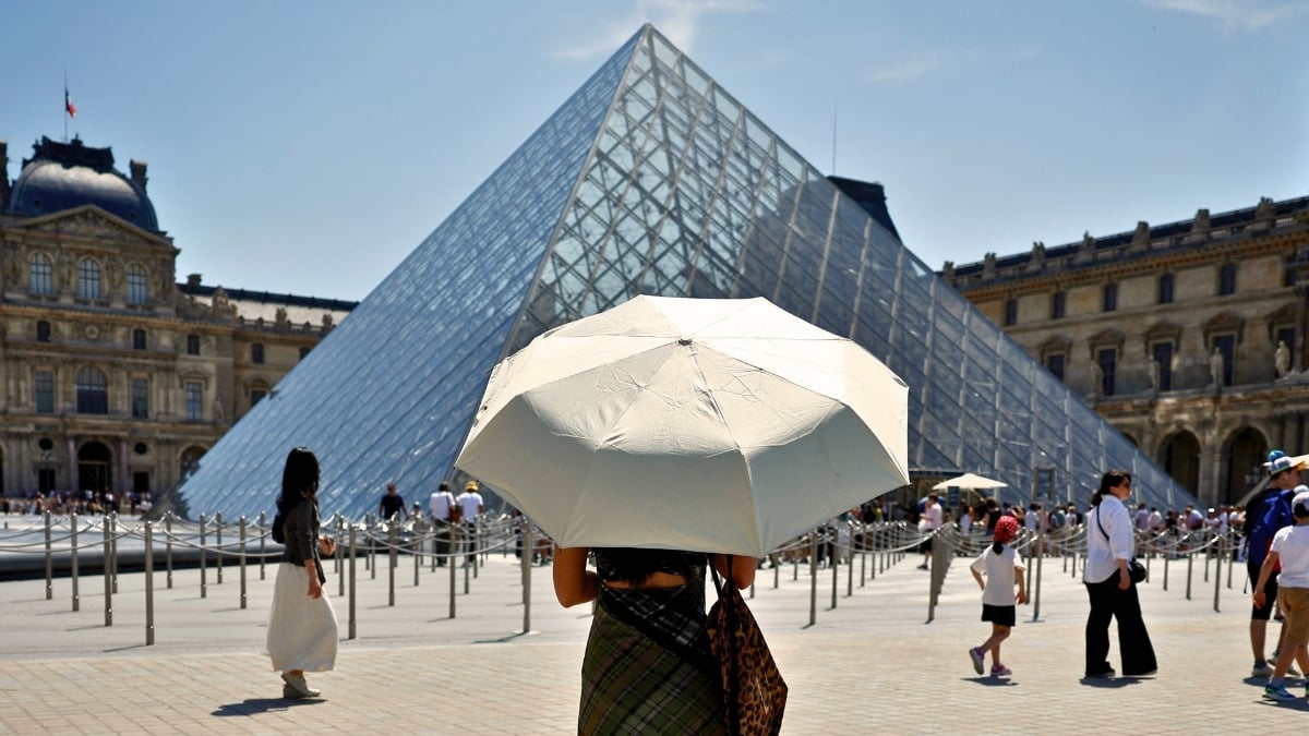 France Records Hottest Day Ever as Europe Heatwave Intensifies